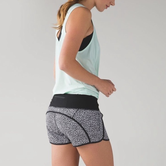 LIKE NEW LULULEMON Run Times Short! - Picture 1 of 9